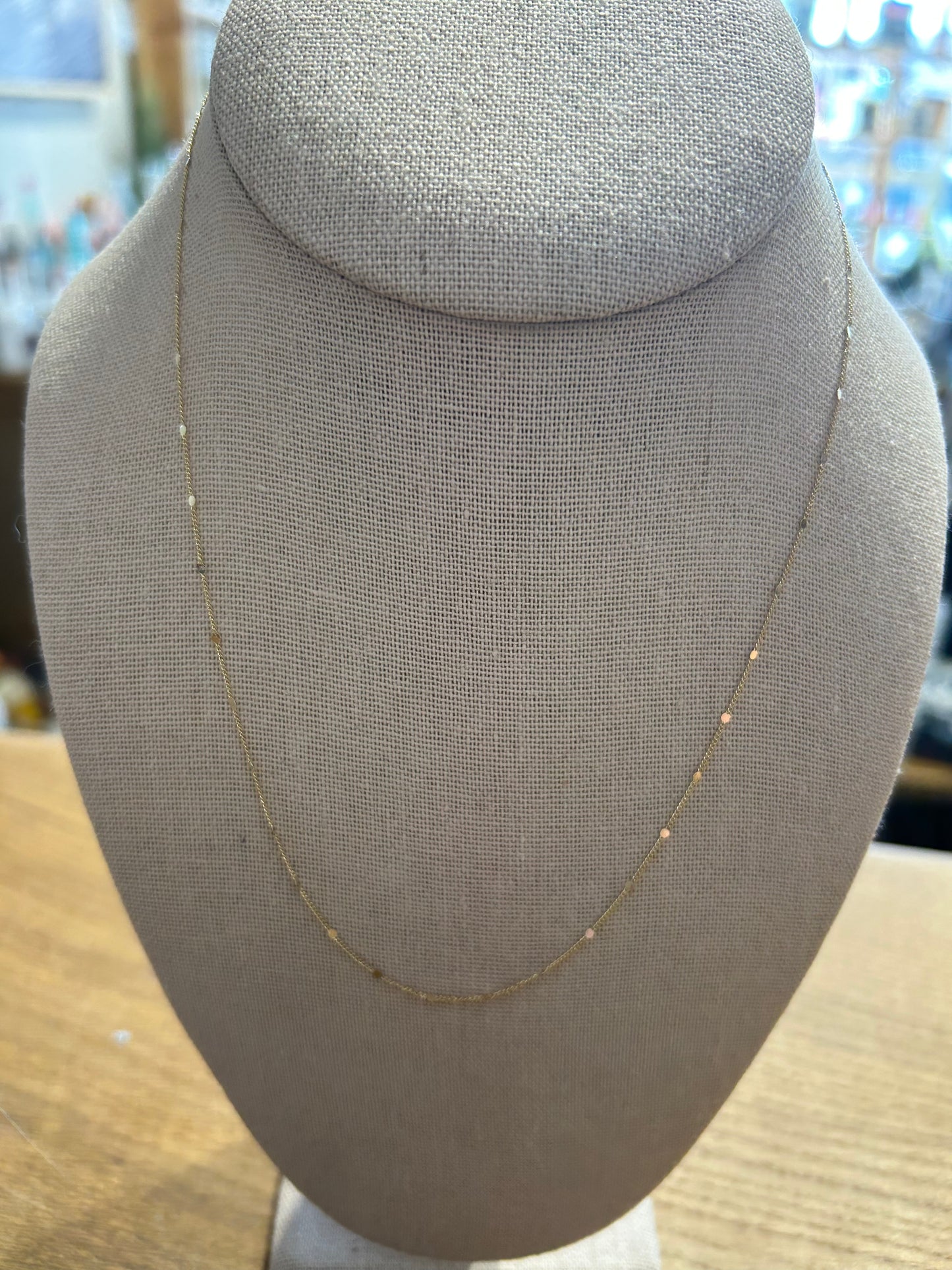 Gold Filled Curb Chain Disk Necklace 18”