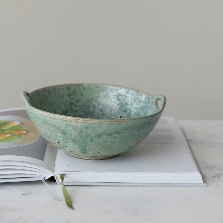 Stoneware Berry Bowl with Handles (Aqua)