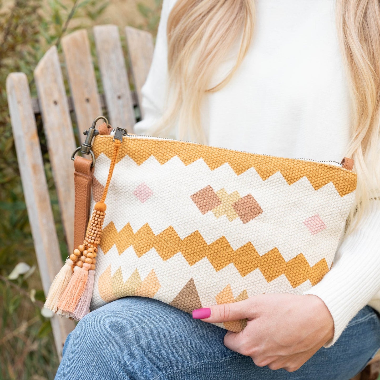 Geo Desert Clutch