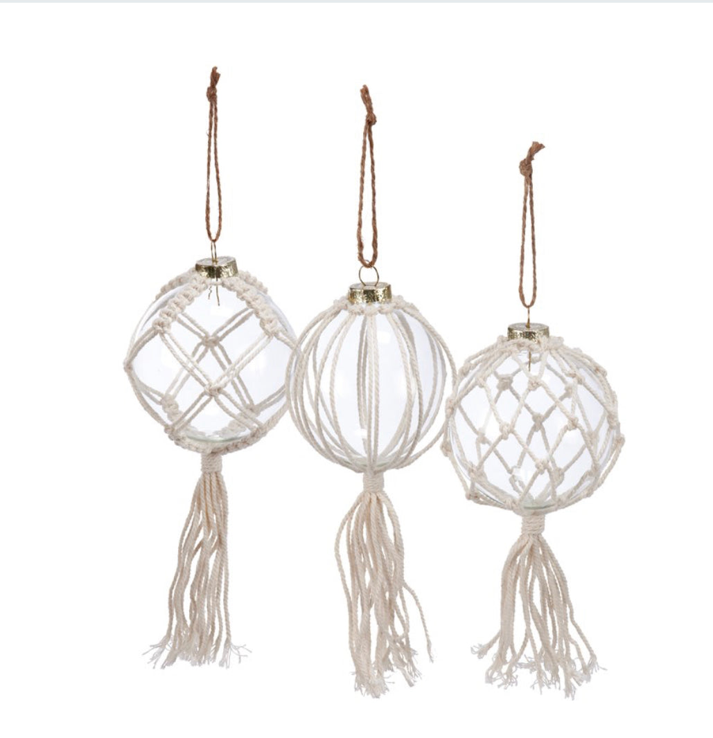 Macrame Christmas Ornament