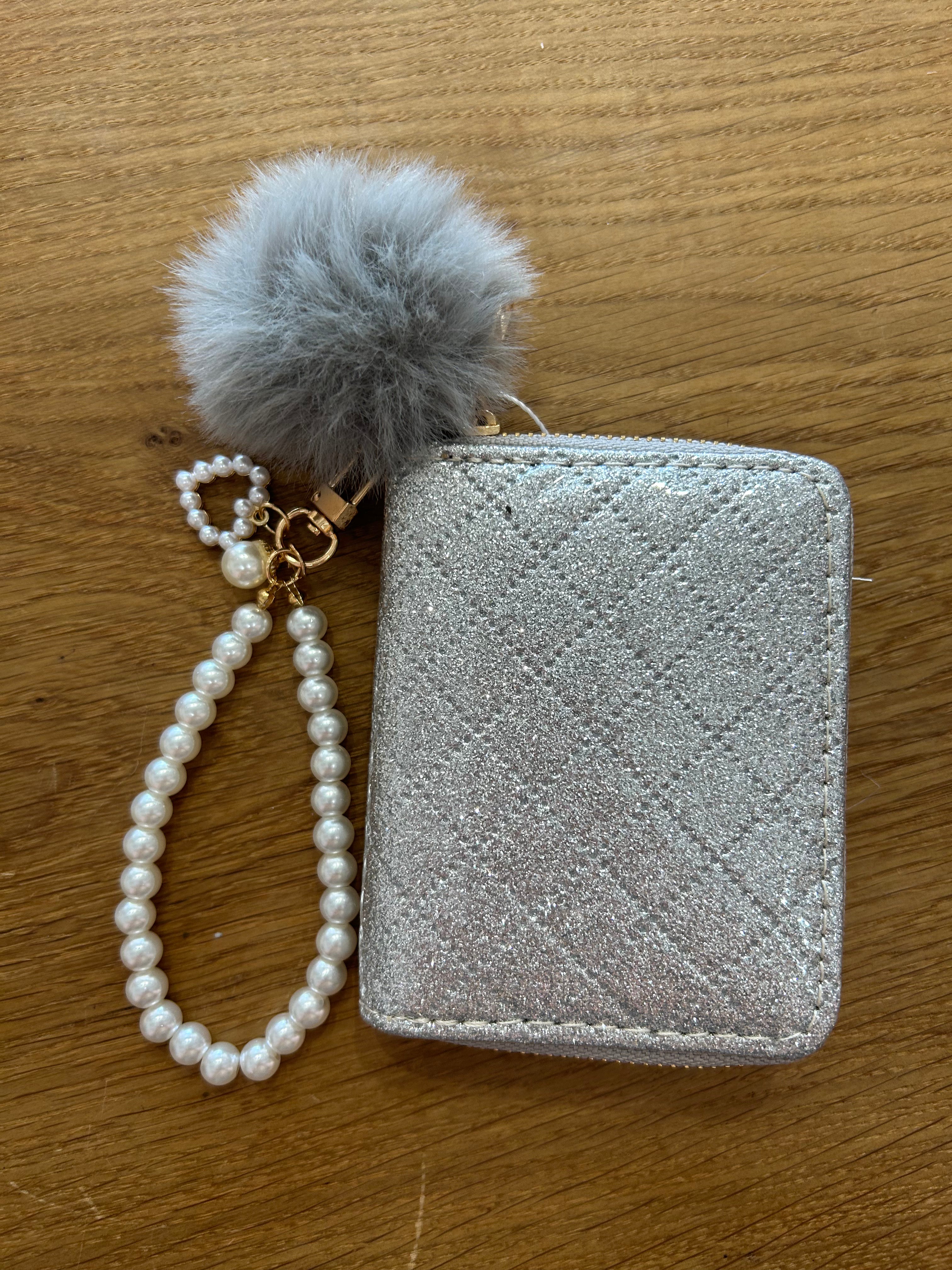 Pom Pom Wallets