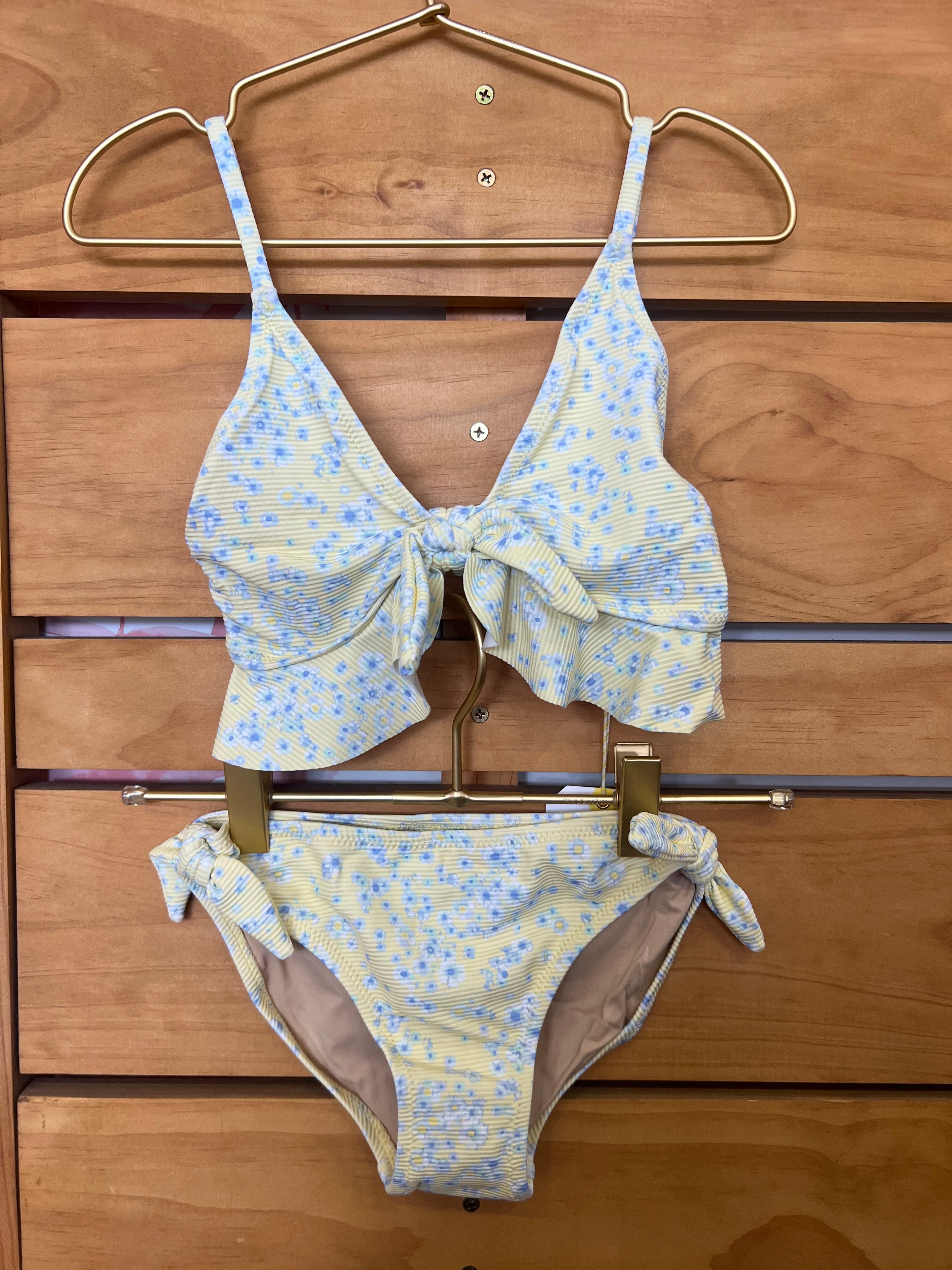 Two Piece Ribbed Ruffle Bikini