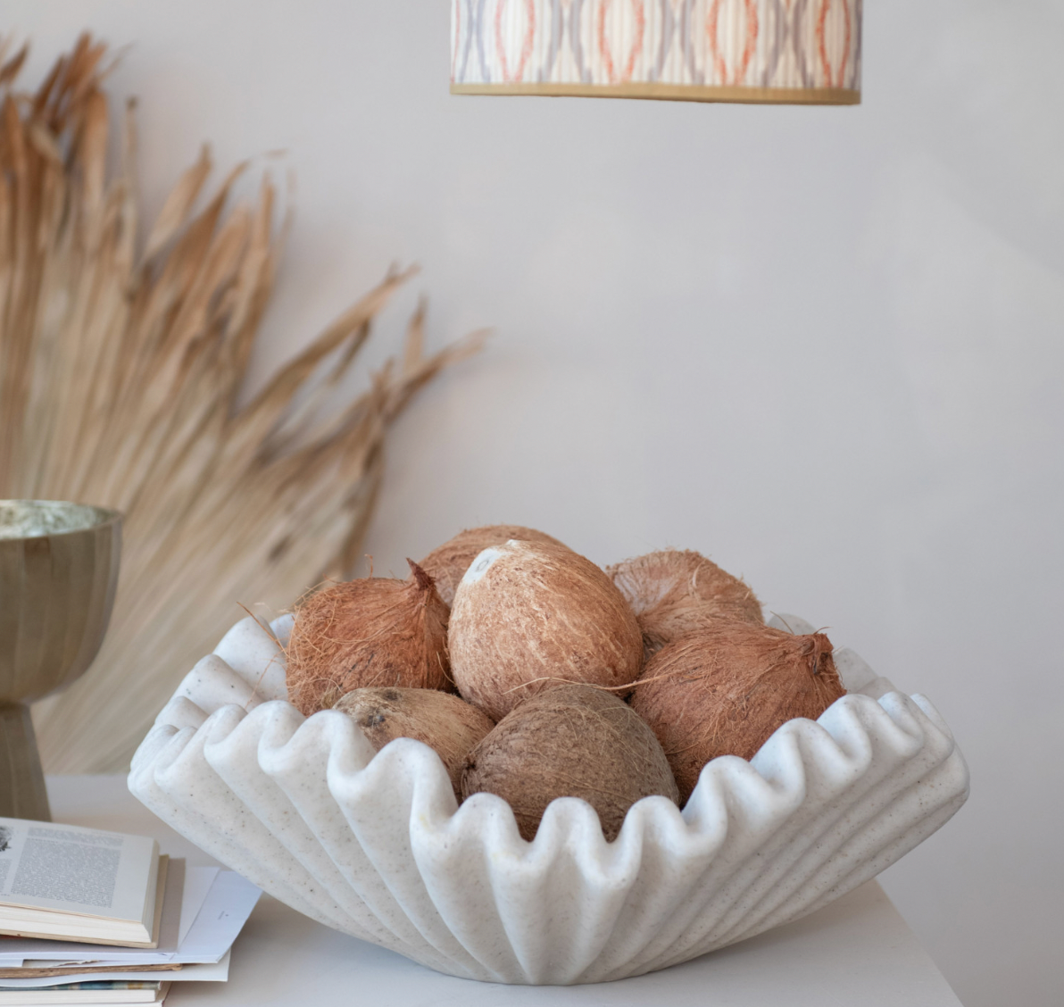 Decorative Resin Ruffled Bowl