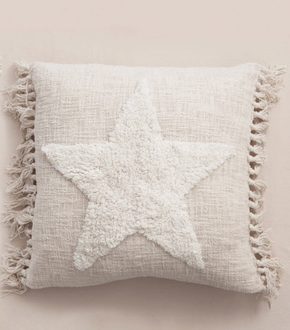 Punch Hook Pillow with Tassels and Insert