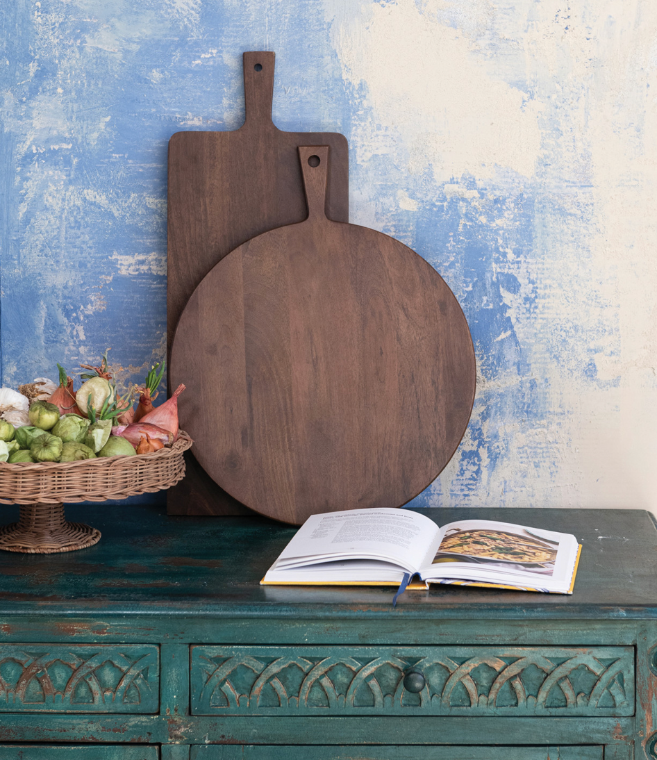 Mango Wood Circular Cheese + Cutting Board with Handle