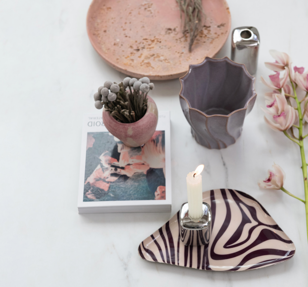 Stoneware Swirled Planter