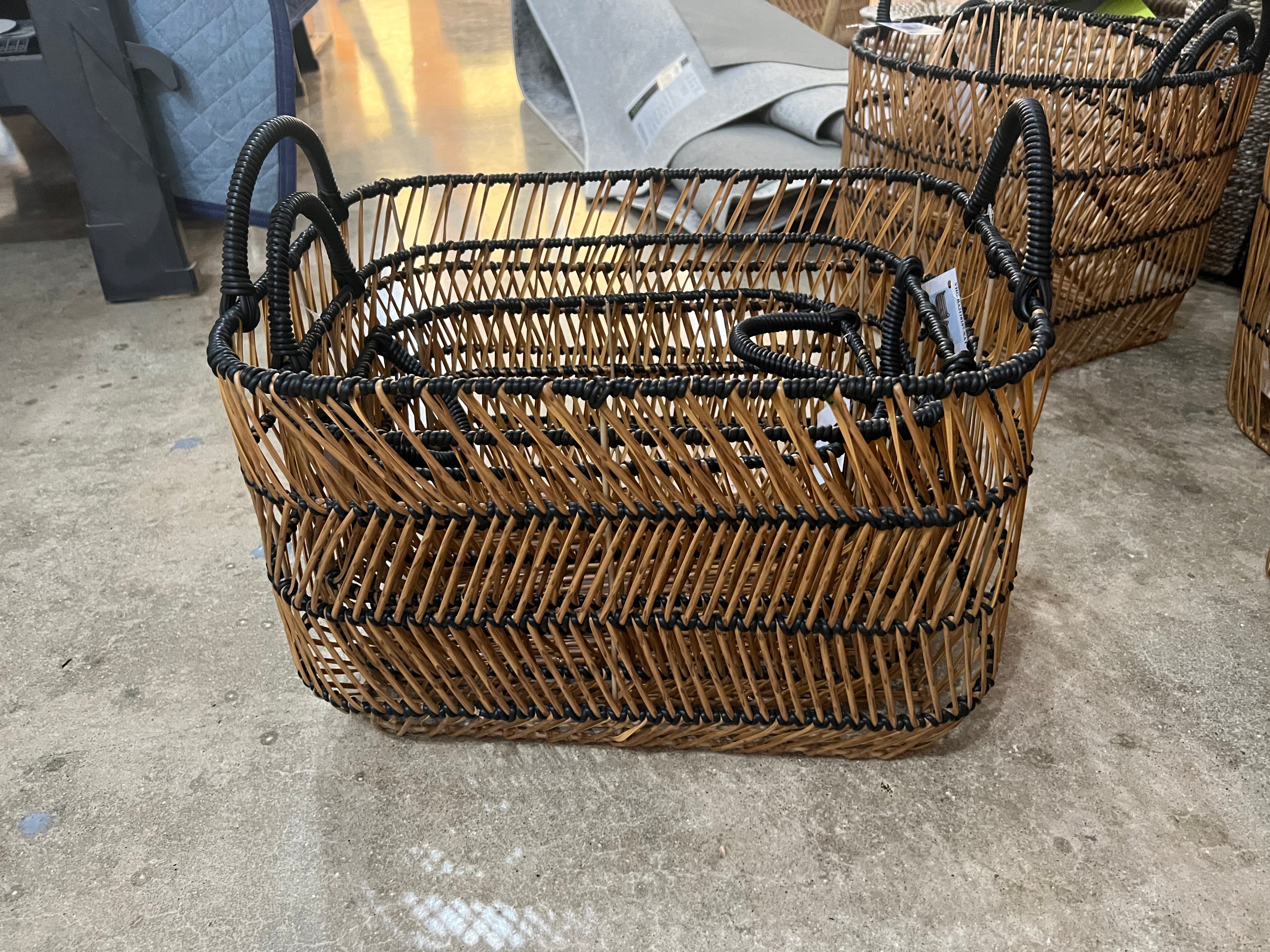 Black Ribbed Rectangle Basket with Handles