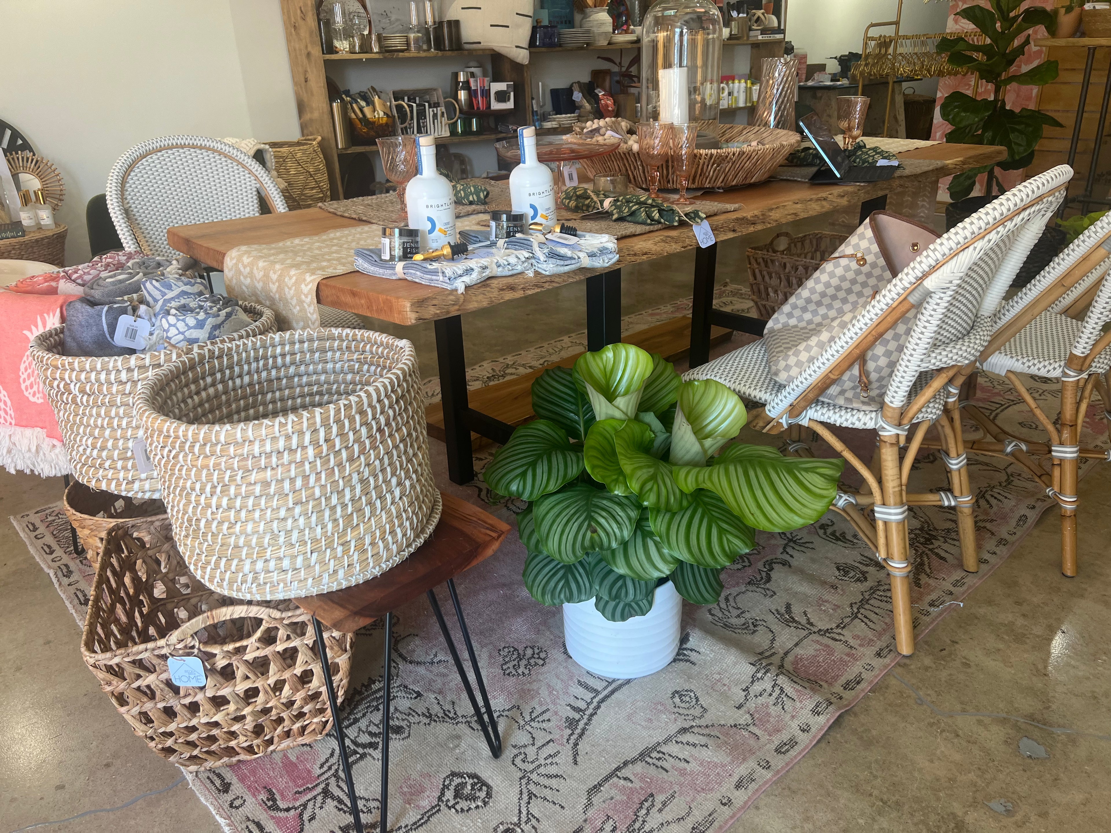 Kitchen Table 1